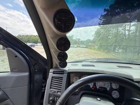 Used 2007 Dodge Ram 2500 Truck SLT w/ Light Group AWD/4WD image 16