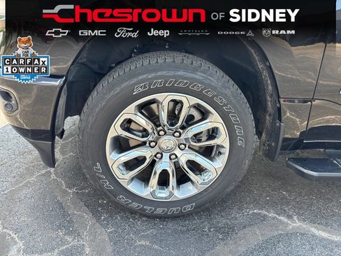 Used 2024 RAM 1500 Laramie AWD/4WD image 9
