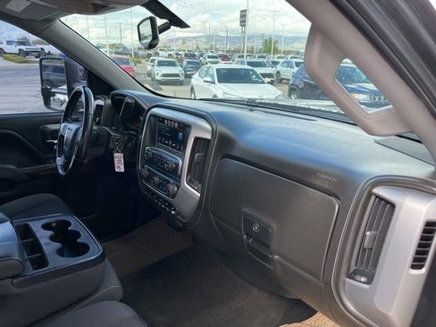 Used 2017 GMC Sierra 1500 SLE w/ Elevation Edition AWD/4WD image 18