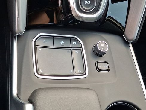 Certified 2025 Acura TLX w/ Technology Package image 25