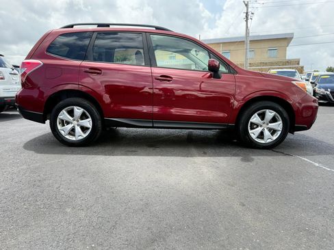 Used 2015 Subaru Forester 2.5i Premium AWD/4WD image 3