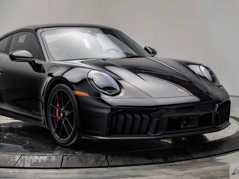 Used 2026 Porsche 911 Carrera 4 GTS AWD/4WD image 26