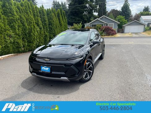 Used 2024 Chevrolet Equinox EV LT FWD image 2