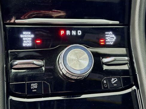 Used 2022 Jeep Grand Cherokee L Overland image 35