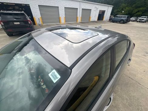 Used 2020 Hyundai Elantra Value Edition w/ Winter Weather Package FWD image 23