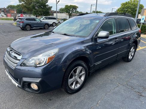 Used 2014 Subaru Outback 2.5i Limited AWD/4WD image 6