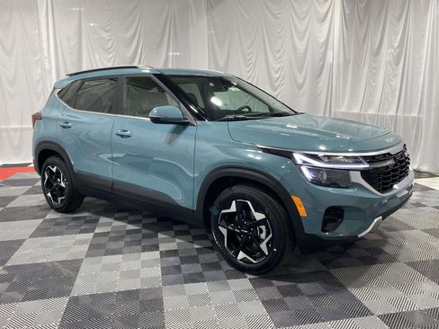 New 2026 Kia Seltos EX FWD image 5