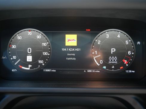 Used 2024 Land Rover Defender 130 X image 21