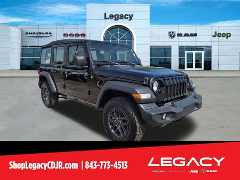 Used 2022 Jeep Wrangler Unlimited Sport AWD/4WD image 1