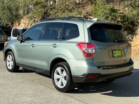 Used 2016 Subaru Forester 2.5i Limited AWD/4WD image 4