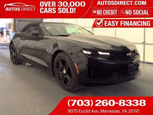 Used 2023 Chevrolet Camaro LT RWD image 1
