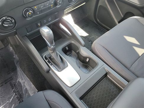 Used 2023 Nissan Frontier S w/ Technology Package image 18