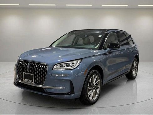 Certified 2025 Lincoln Corsair Grand Touring image 18