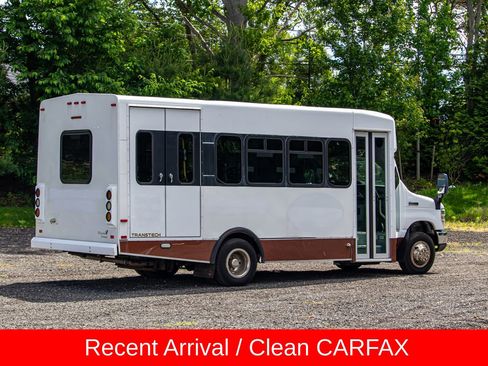 Used 2014 Ford E-450 and Econoline 450 Super Duty w/ Shuttle Bus Prep Package RWD image 8