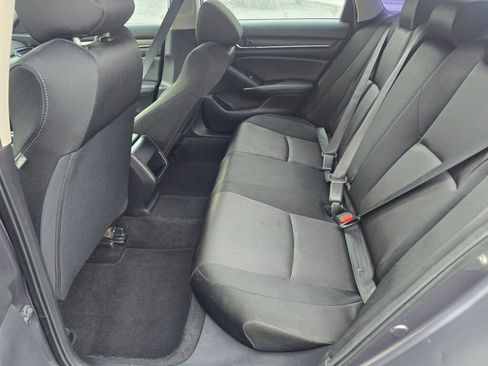 Used 2019 Honda Accord LX image 32