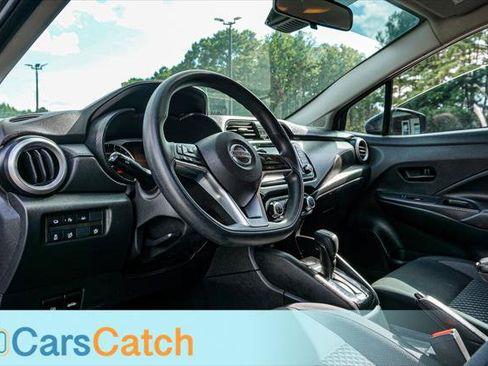 Used 2020 Nissan Versa S FWD image 19