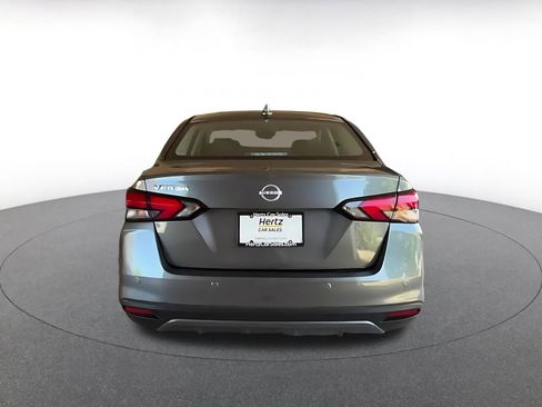Used 2025 Nissan Versa SV FWD image 11