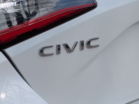 Certified 2023 Honda Civic Sport image 25
