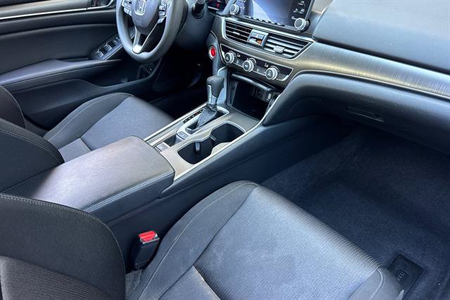 Used 2018 Honda Accord LX image 15