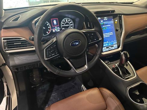 Used 2023 Subaru Outback Touring XT image 2