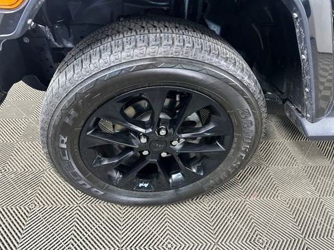 Used 2021 Jeep Wrangler Unlimited Sahara w/ Cold Weather Group image 9