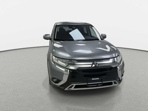 Used 2020 Mitsubishi Outlander SE AWD/4WD image 3