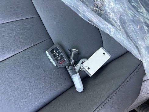 New 2025 Acura Integra image 26