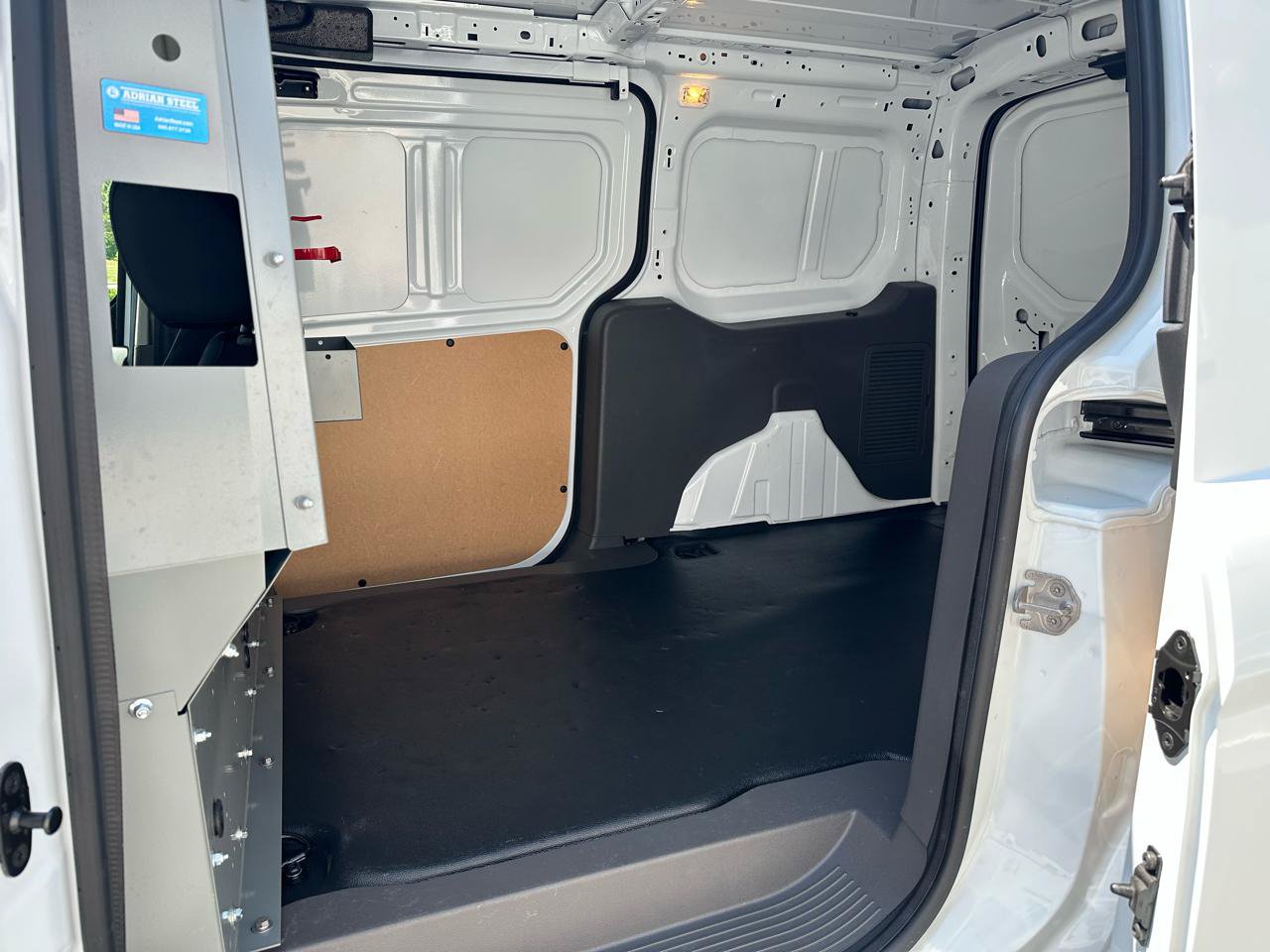 Used 2023 Ford Transit Connect XL FWD image 23