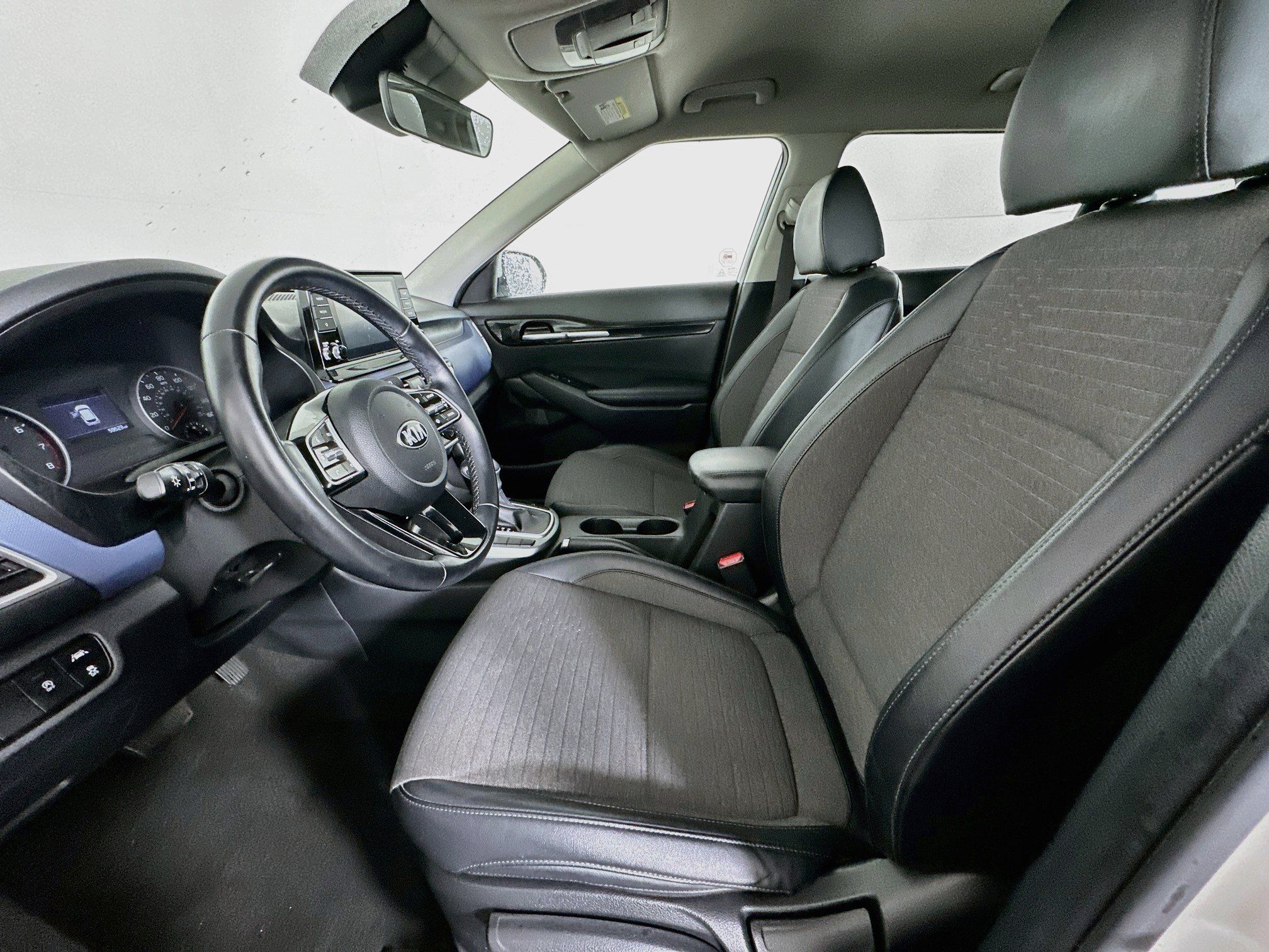 Used 2021 Kia Seltos S FWD image 13