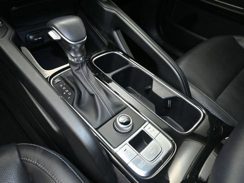 Used 2023 Kia Telluride S w/ S Sunroof Package FWD image 25