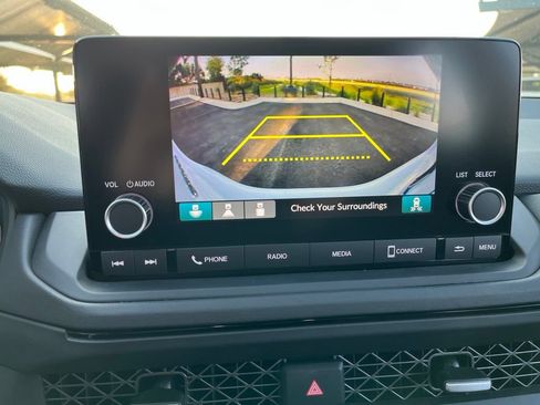 Used 2025 Honda Accord SE image 22