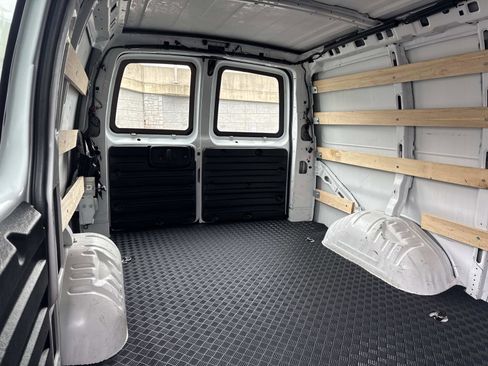 Used 2024 Chevrolet Express 2500 w/ Driver Convenience Package image 13