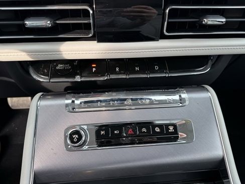 New 2026 Lincoln Aviator 2WD image 29
