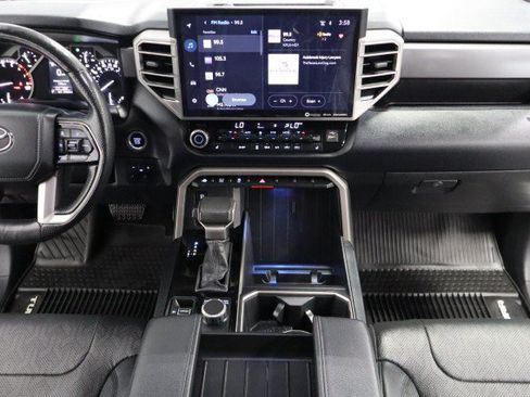 Used 2022 Toyota Tundra SR5 AWD/4WD image 7