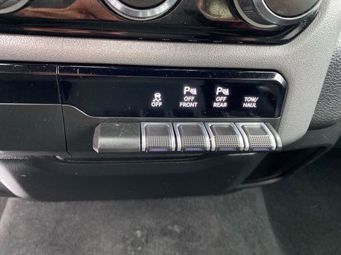 Used 2025 RAM 1500 Big Horn image 14