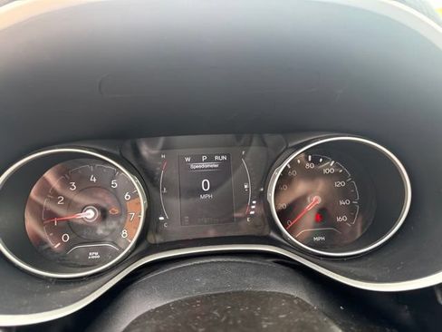 Used 2019 Jeep Compass Latitude AWD/4WD image 14