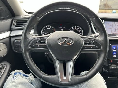 Used 2019 INFINITI QX50 Essential w/ Premium Heat Package image 27