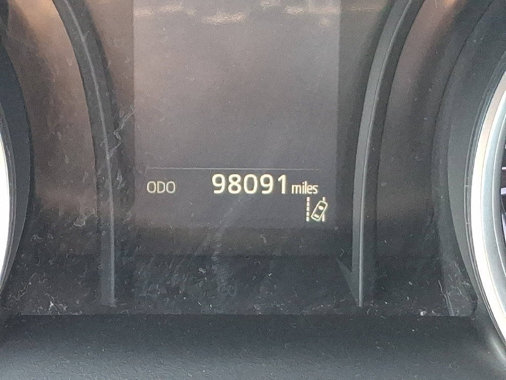Certified 2018 Toyota Camry LE FWD image 19