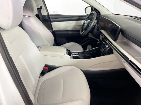 Used 2025 Hyundai Tucson SEL AWD/4WD image 26