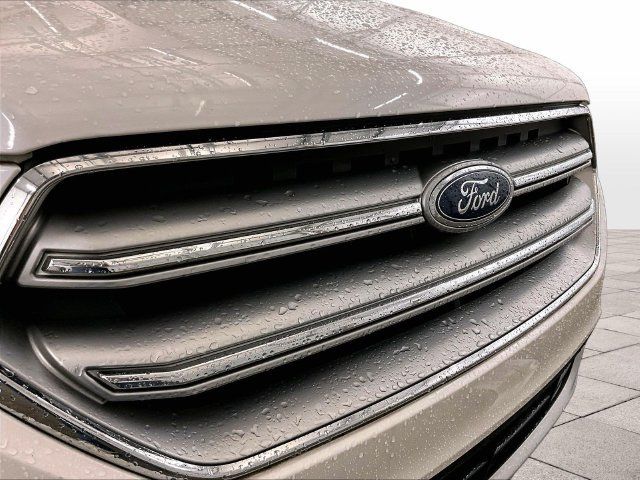 Used 2017 Ford Escape SE AWD/4WD image 29