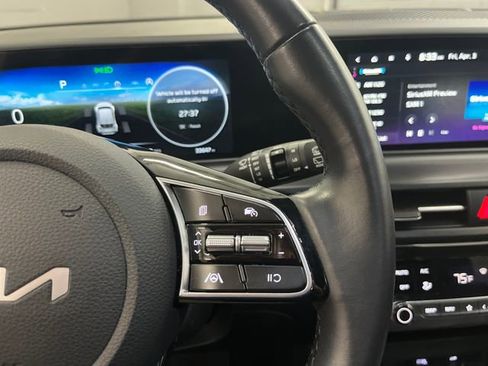 Certified 2024 Kia Seltos S image 19