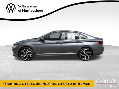 Used 2026 Volkswagen Jetta SEL FWD image 4