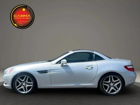Used 2013 Mercedes-Benz SLK 250 image 3