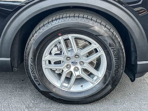 Used 2026 Ford Explorer Active RWD image 13