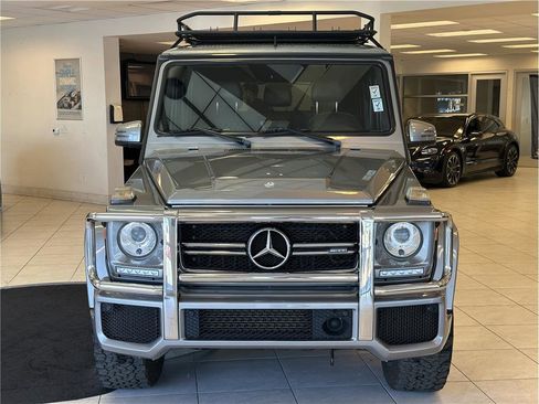 Used 2016 Mercedes-Benz G 63 AMG 4MATIC image 2