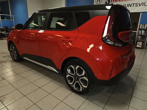 Used 2025 Kia Soul EX image 6