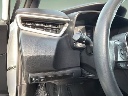Used 2023 Toyota Corolla SE image 22