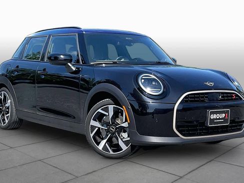 Used 2025 MINI Cooper S FWD image 2
