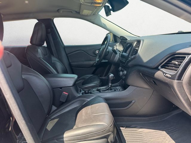 Used 2021 Jeep Cherokee Latitude Plus FWD image 15