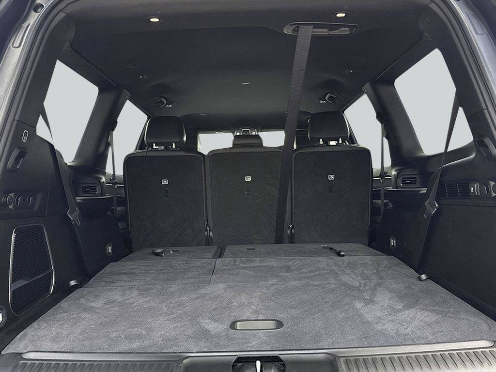 Used 2025 Jeep Wagoneer 4WD image 29